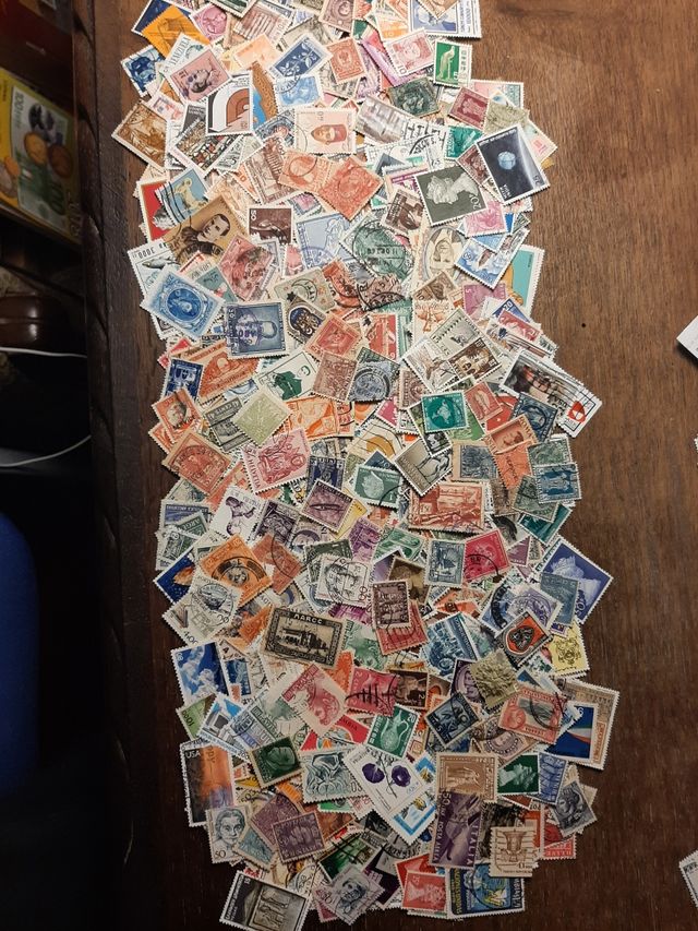 Francobolli del mondo.