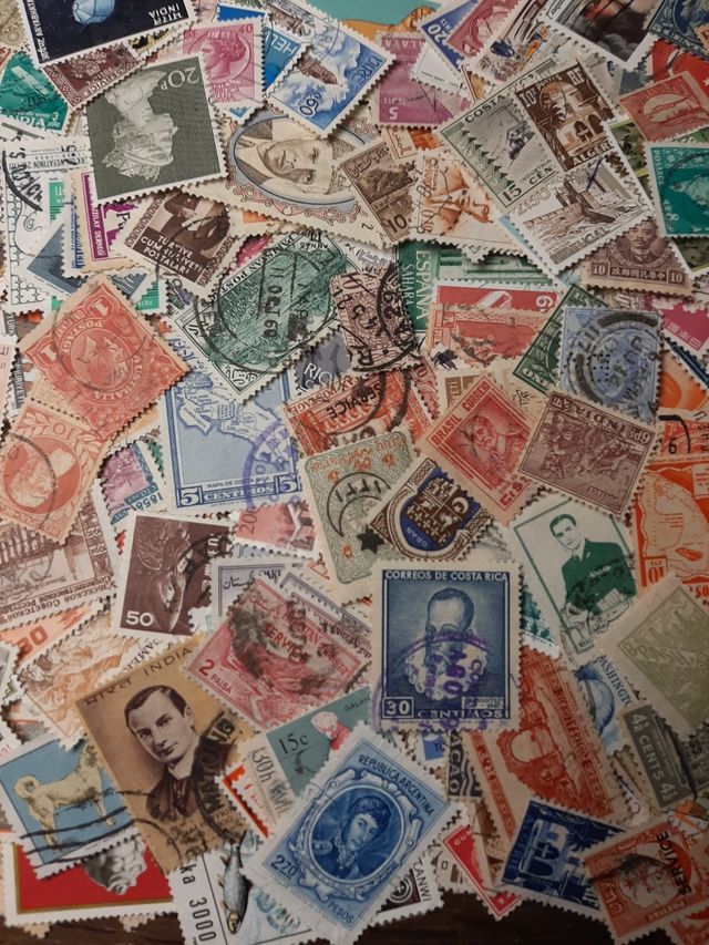 Francobolli del mondo.