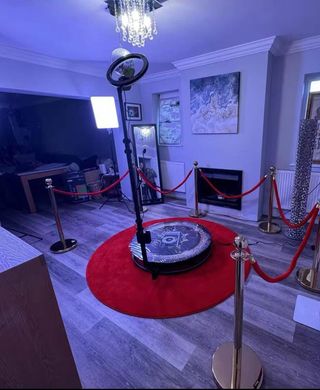 Plataforma selfie 360º Precio según Evento min.2h