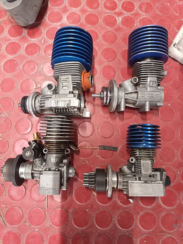 Ricambi e ricevitori per auto RC usati