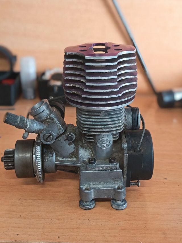 Ricambi e ricevitori per auto RC usati