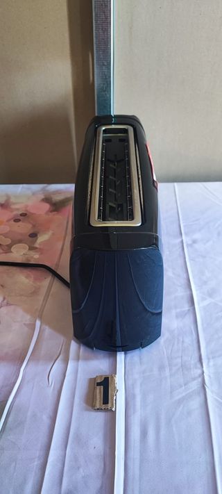 Tostadora HAEGER 1000W