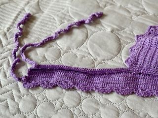 Top crochet morado bikiny