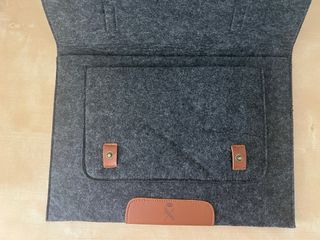 Funda portátil fieltro gris