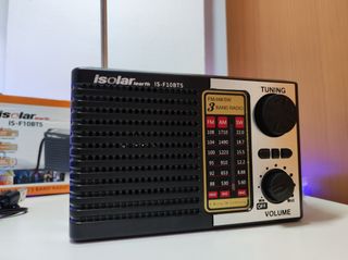 RADIO NUEVA RECARGABLE SOLAR BLUETOOTH USB LINTERN