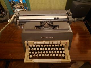 Olivetti Linea 98 - Máquina de escribir