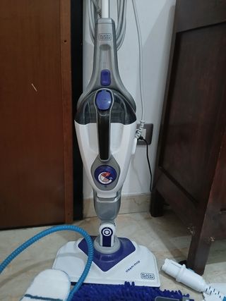 Lavapavimenti a vapore Black+Decker