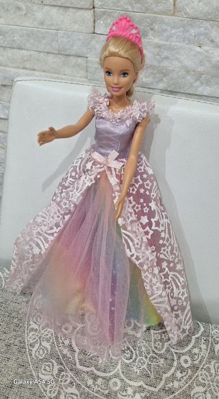 Muñeca Barbie Princesa Arcoiris