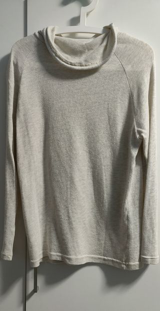 Sudadera Bershka blanca 
