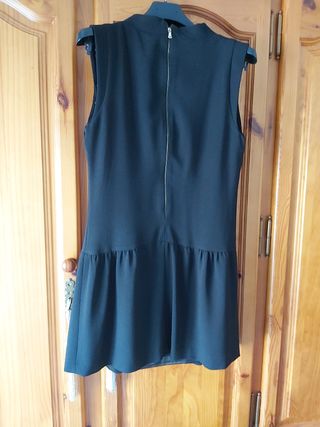 Vestido negro Fórmula Joven