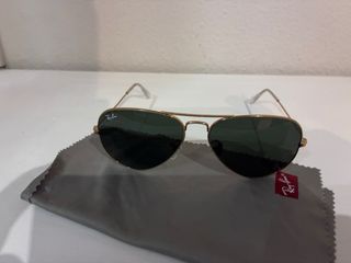 Ray-Ban Aviator: Gafas sol doradas,
con garantia