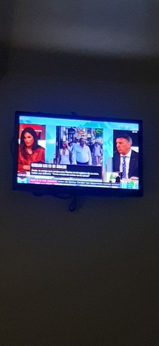 TV 24" Monitor LCD