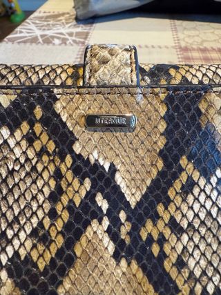 Cartera Uterqüe Serpiente