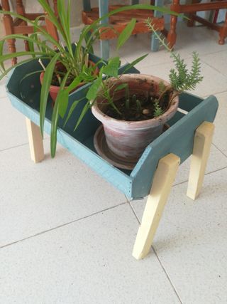 Fioriera shabby chic in legno