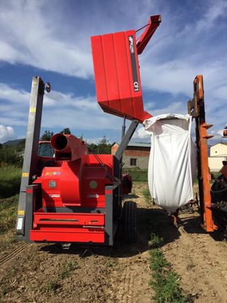 Raccoglitrice legumi usata