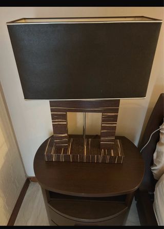 Lampada da tavolo legno&similpelle marrone
