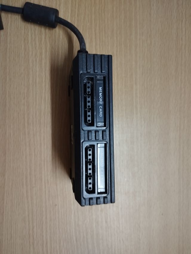 Multitap Topway per PS2