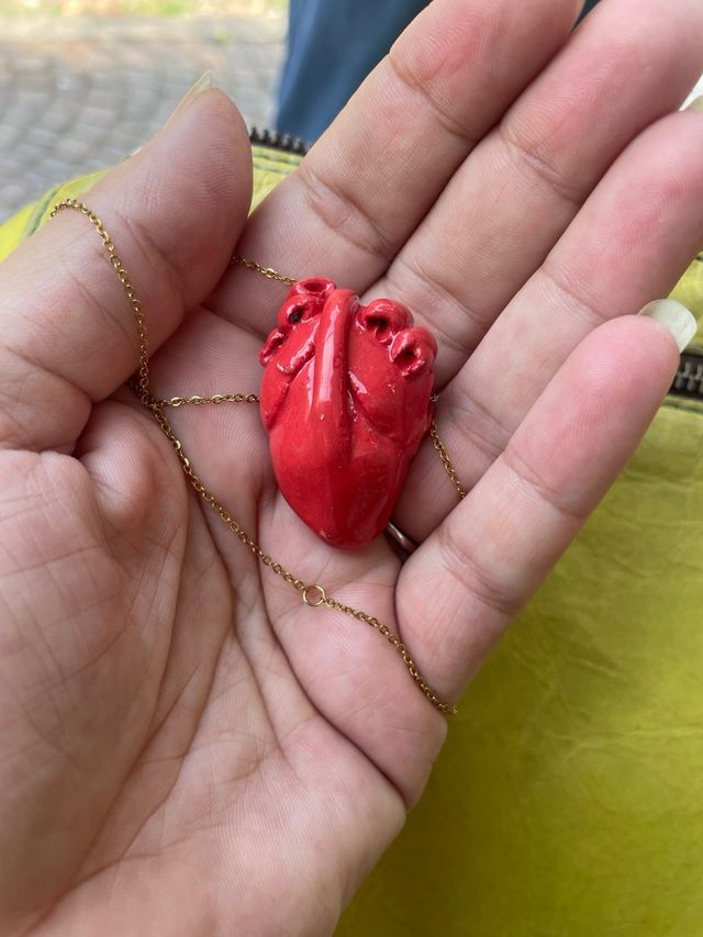 Collana cuore anatomico rosso