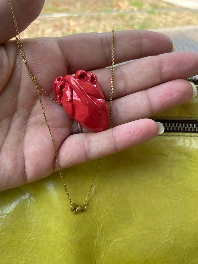 Collana cuore anatomico rosso