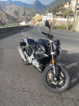 Moto BMW G310R