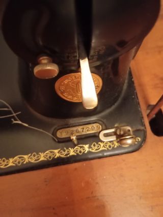 Máquina coser Singer antigua