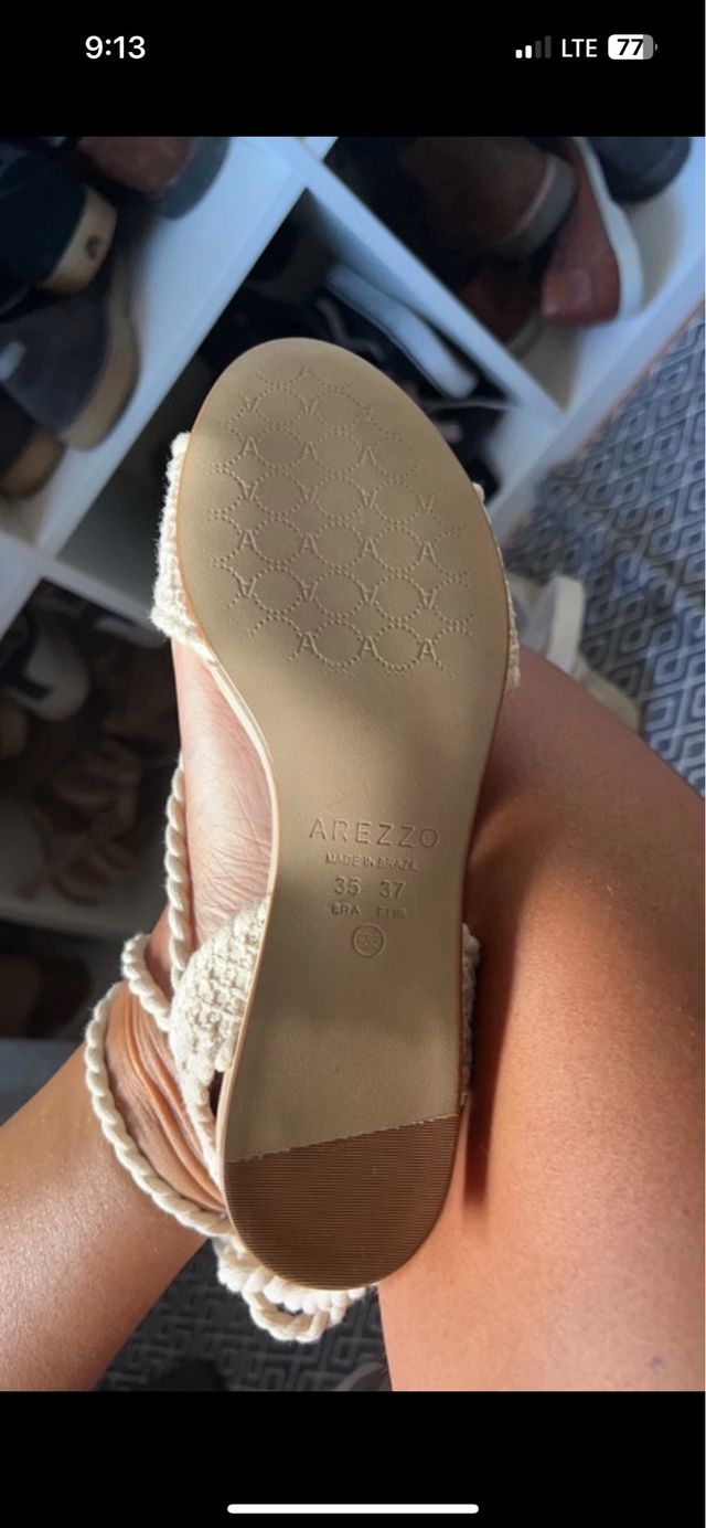 Sandalias crochet beige