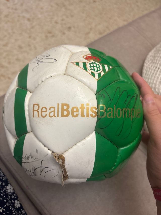 Balón Real Betis Balompié firmado (2014)