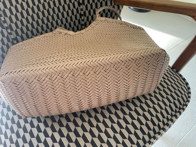 Bolso beige trenzado piel tipo Biba