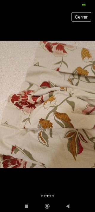 Cortinas Beige y Rojo - Flores
Hechos en tienda.