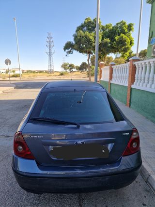 Ford Mondeo 2004