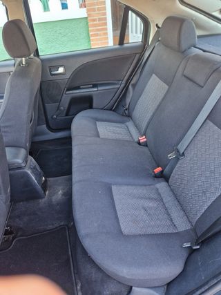 Ford Mondeo 2004
