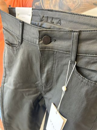Pantaloni eleganti VILA XS