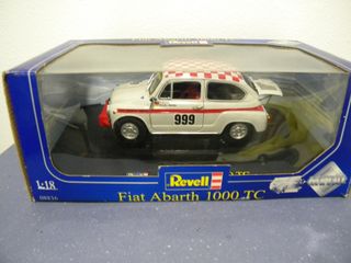 Fiat Abarth 1000 TC 1/18 Revell