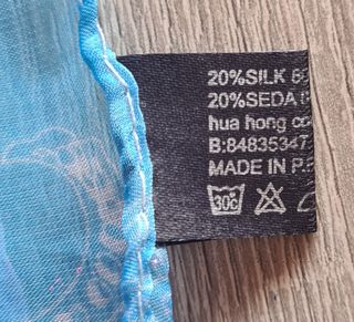 Pañuelo fluido rosa y azul