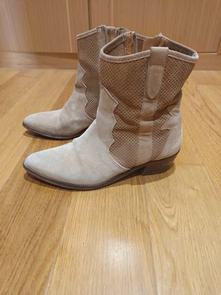 Botines ante beige talla 39
