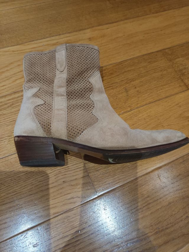 Botines ante beige talla 39