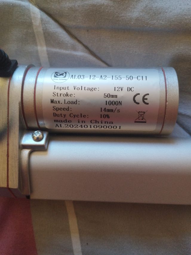 Actuador lineal 50mm 1000N