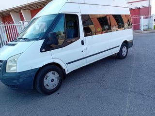 Ford Transit 2008 minusválidos 9 plazas