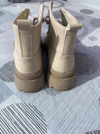 Botines beige