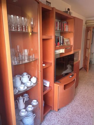 Mueble salón muy buen cuidado