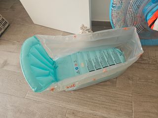 Bañera inflable y flotador bebé