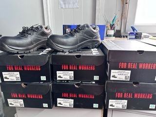 Zapatos seguridad FOR REAL WORKERS