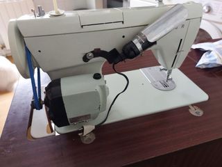 Máquina coser Singer 250 con pedal