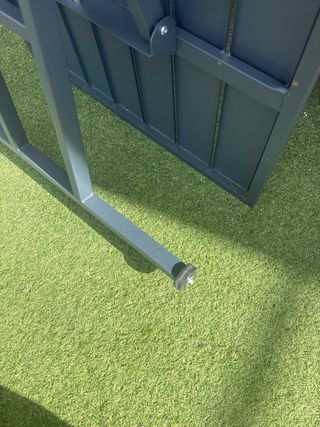 Mesa exterior abatible gris metal para jardin