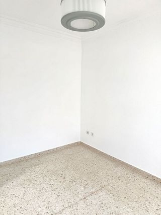 Casa adosada en alquiler en Gines