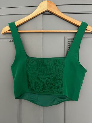 Top corto verde