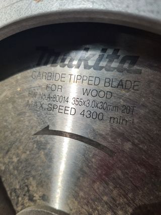 Sierra circular Makita 5143R  355mm 2200w