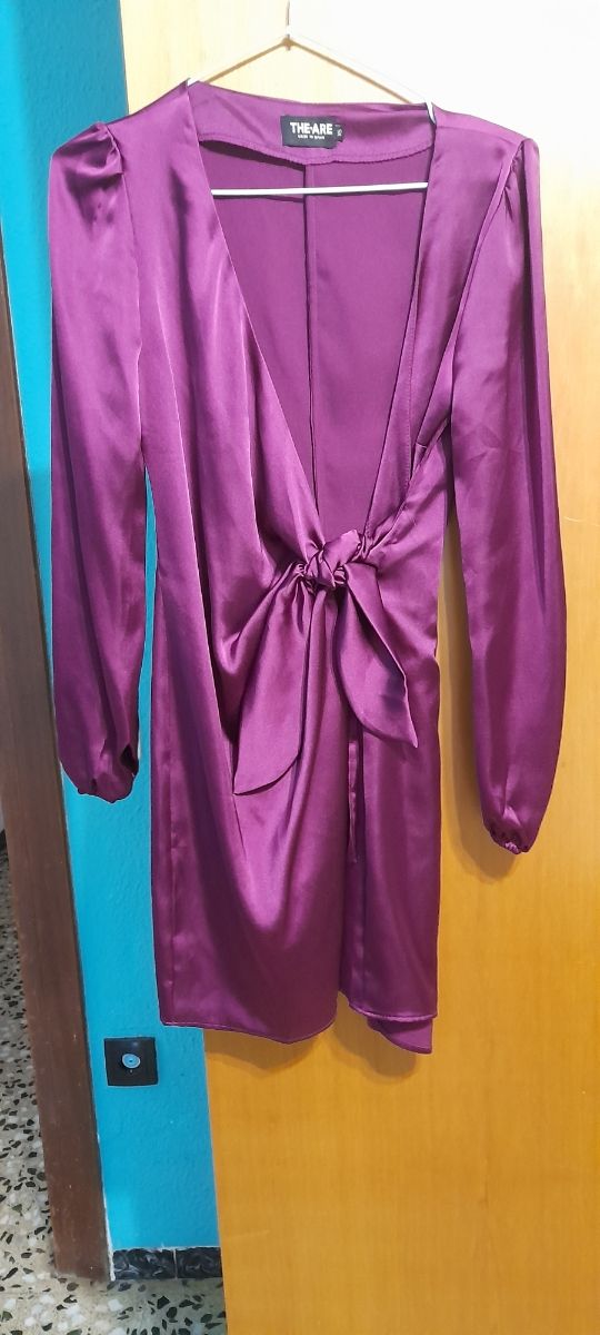 Vestido morado The Are fiesta