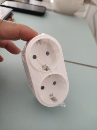 Adaptador enchufe europeo x2
