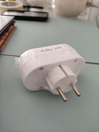 Adaptador enchufe europeo x2